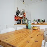 Beautiful Bright Apt In The Heart Of The Capital