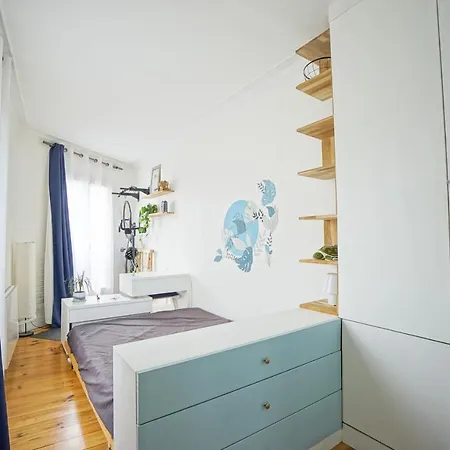 Beautiful Bright Apt In The Heart Of The Capital Apartment
