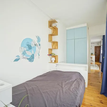 Beautiful Bright Apt In The Heart Of The Capital *
