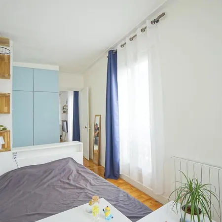 Beautiful Bright Apt In The Heart Of The Capital Paris